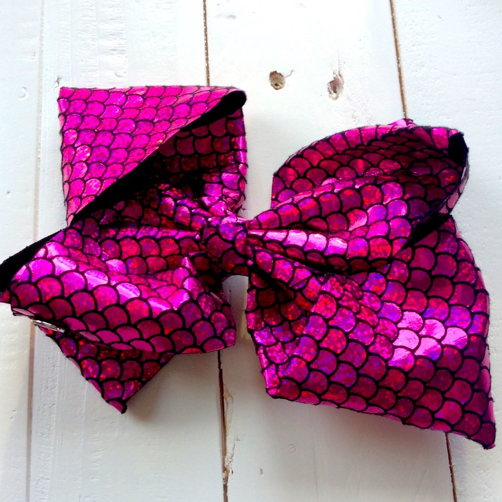 Fuchsia iridescent mermaid JoJo bow